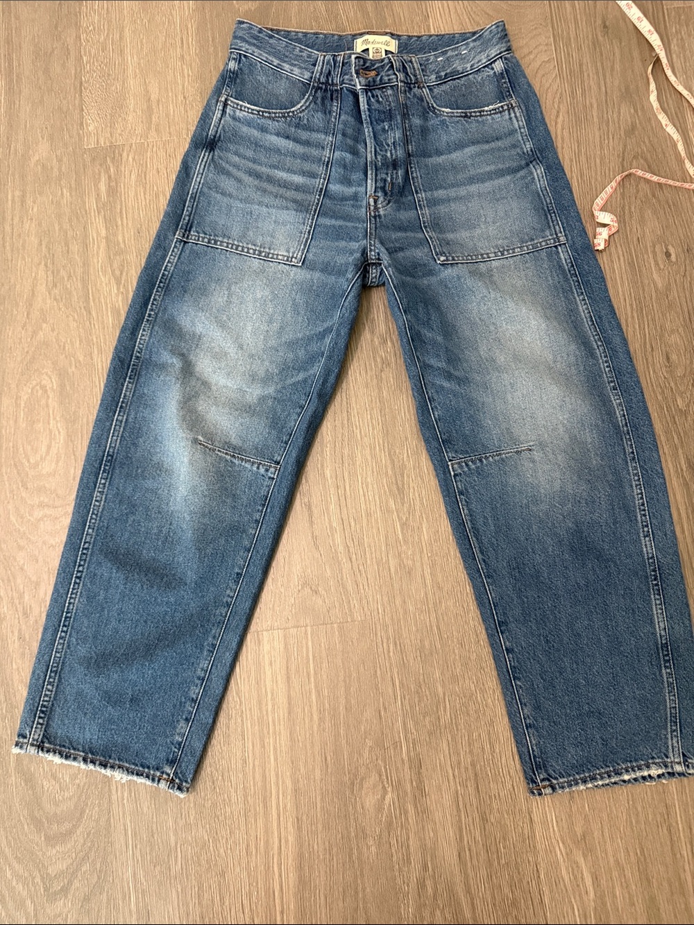 Madewell barrel leg Relaxed Patch-Pocket Jeans